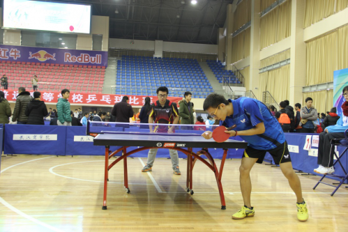 紧张激烈的比赛