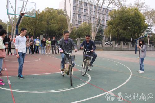 自行车慢骑大赛