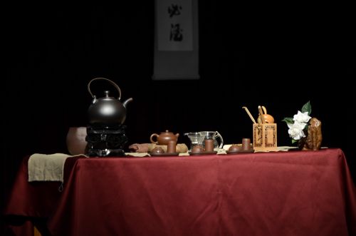 琳琅满目,古色古香 吕岩