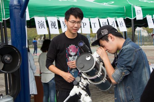 和天文爱好者一起学习天文知识吧——刘思颖