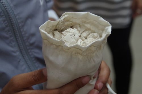 旦增普赤带来的糌粑