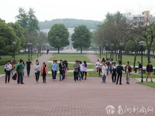 中科院一行互访,参观