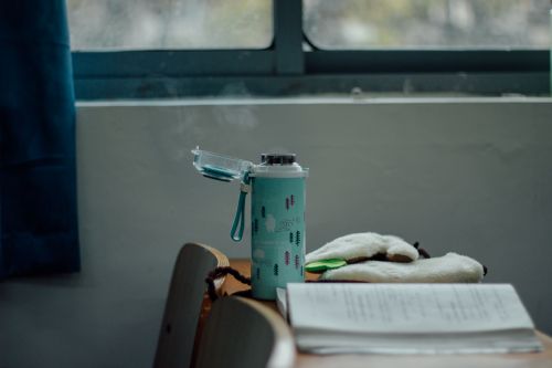 8.暖融融的自习 赵妍