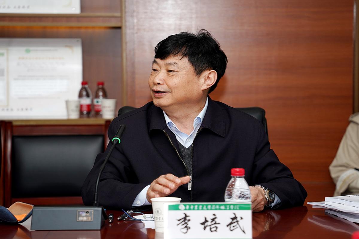 中国农业科学院油料作物研究所李培武院士发言(通讯员 阮林 摄)