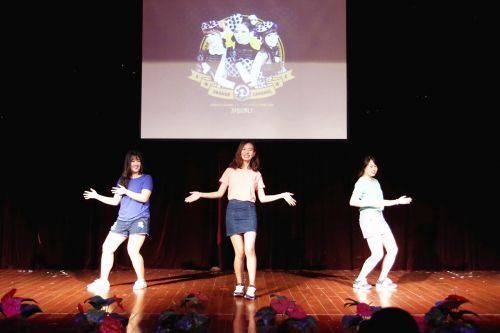 韩国留学生带来精彩表演