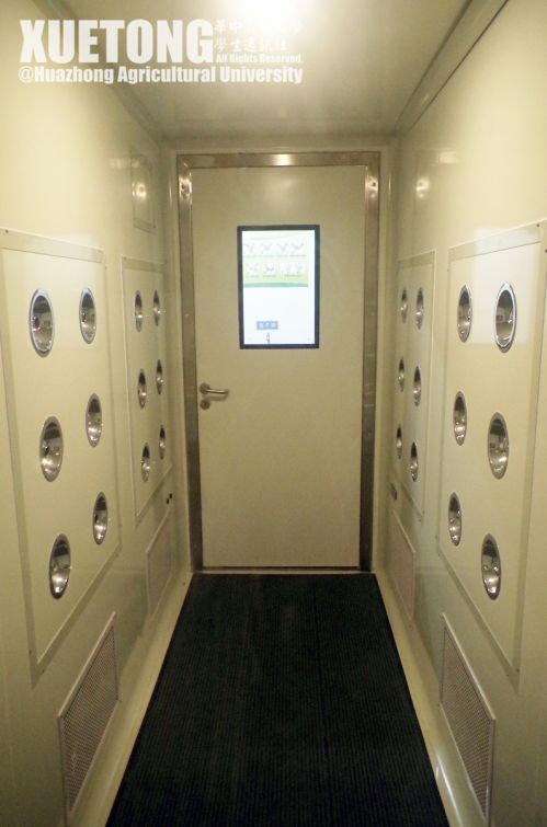 3.吹风机...（我不记得了你看着办）